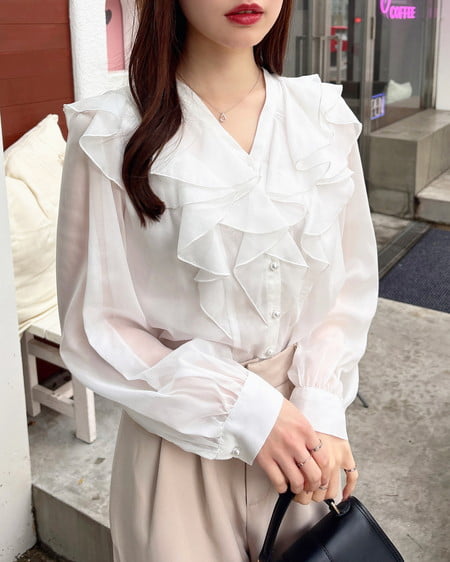 INGNI(イング) フリルブラウス オフホワイト
