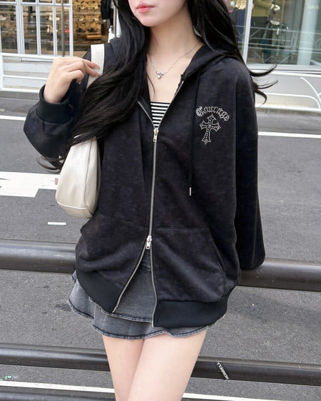 ムラ染めバックラインストーンクロスジップパーカー