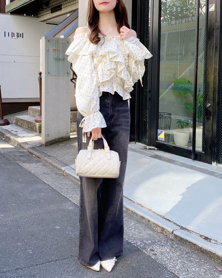 INGNI（イング） ポケット刺繍フレアデニムパンツ ｸﾞﾚｰ