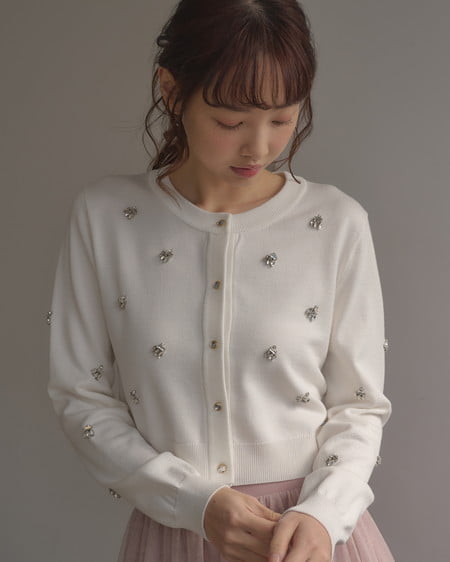 INGNI（イング） ビジュー装飾ニットカーディガン ｵﾌﾎﾜｲﾄ