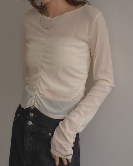 INGNI（イング） フロントギャザートップス ｵﾌﾎﾜｲﾄ