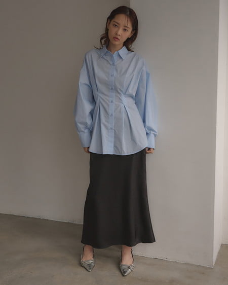 INGNI（イング） サテンマーメイドスカート ｸﾛ