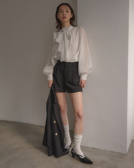 INGNI（イング） ボウタイブラウス ｵﾌﾎﾜｲﾄ