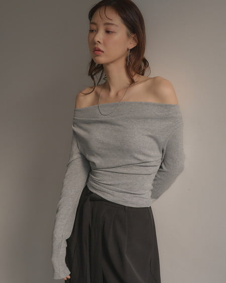 INGNI（イング） ギャザードレープトップス ﾗｲﾄｸﾞﾚｰ