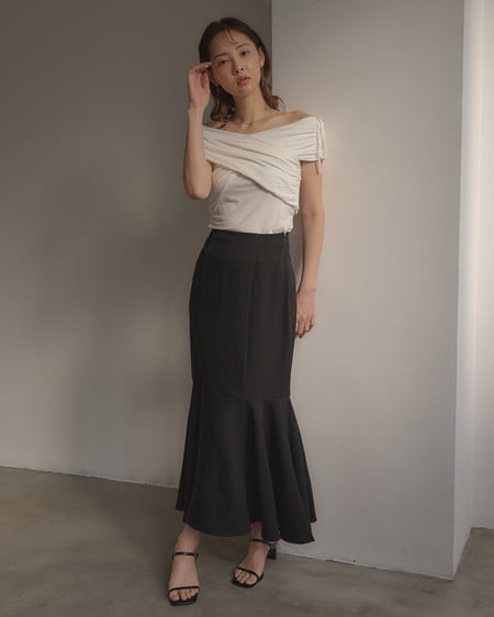 INGNI（イング） ハイウエストマーメイドスカート ｸﾛ