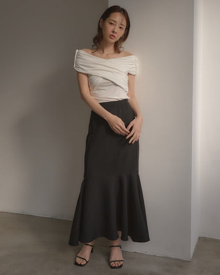 INGNI（イング） ハイウエストマーメイドスカート ｸﾛ