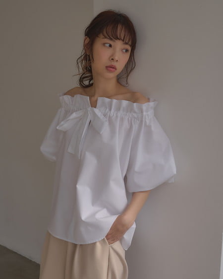 INGNI（イング） 2Wayギャザーオフショルブラウス ｵﾌﾎﾜｲﾄ