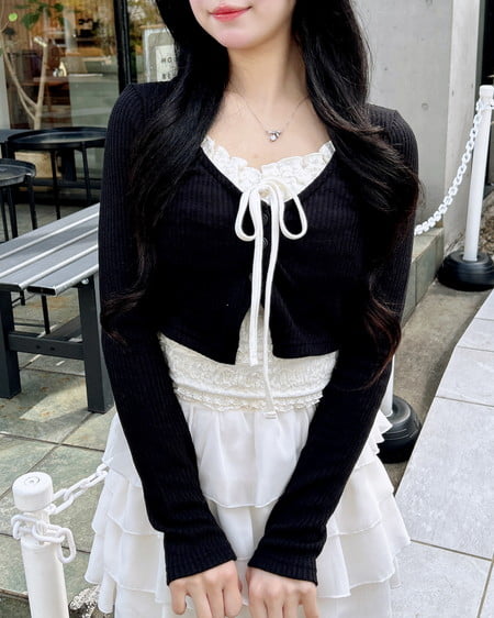 INGNI（イング） レースレイヤードカーデトップス ｸﾛ