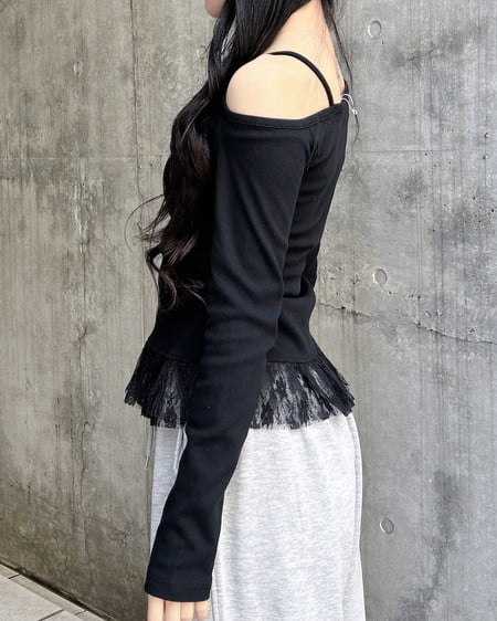 INGNI（イング） ワンショルレースレイヤードトップス ｸﾛ