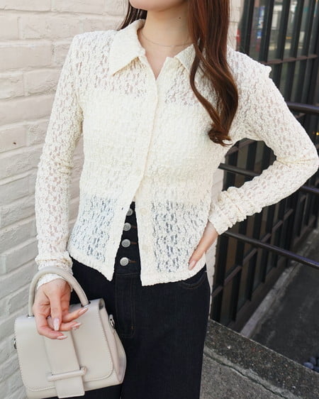 INGNI（イング） ストレッチレーストップス ｵﾌﾎﾜｲﾄ