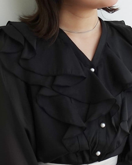 INGNI（イング） フリルブラウス ｸﾛ