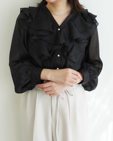 INGNI（イング） フリルブラウス ｸﾛ