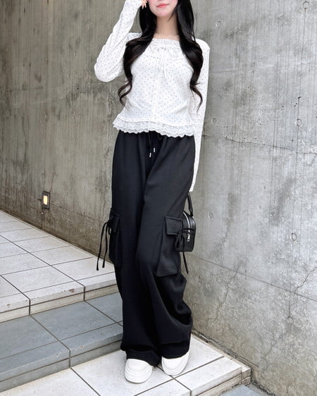 INGNI（イング） レースレイヤード風リボン付きリブトップス ｵﾌｸﾛ/ﾄﾞｯﾄ