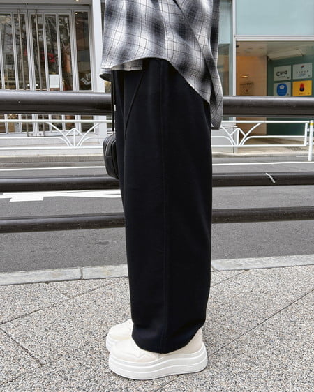 INGNI（イング） 切替スウェットパンツ ｸﾛ