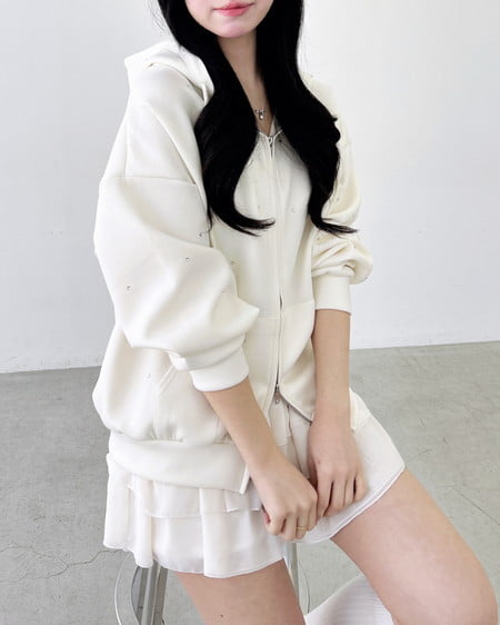 INGNI（イング） ビジュー付ダンボールジップパーカー ｱｲﾎﾞﾘｰ