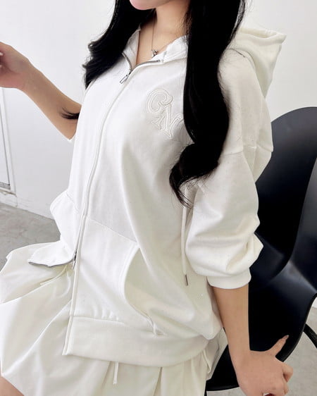 INGNI(イング) ラメスウェットジップパーカー オフホワイト