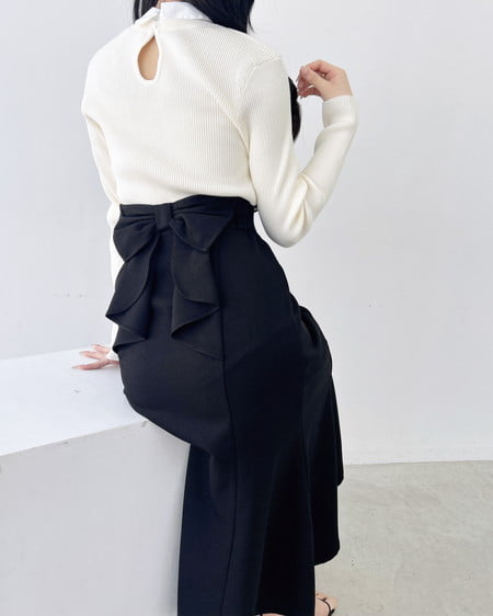 INGNI（イング） バックリボンマーメイドスカート ｸﾛ