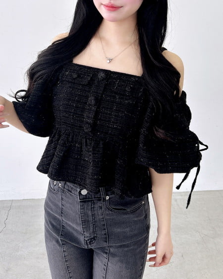 INGNI（イング） ツイードペプラムオフショルブラウス ｸﾛ