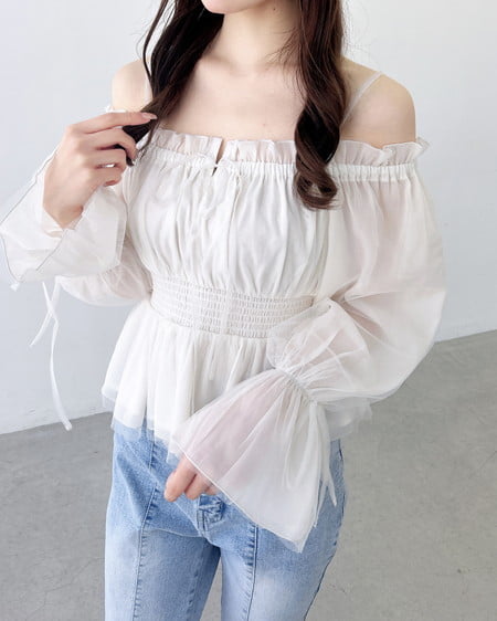 INGNI(イング) チュールオフショルブラウス オフホワイト