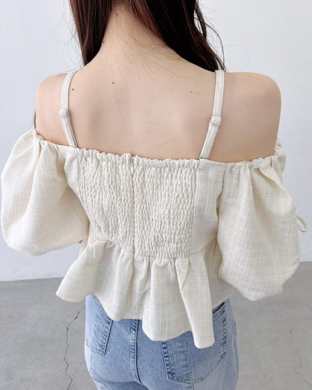 INGNI（イング） ツイードペプラムオフショルブラウス ｱｲﾎﾞﾘｰ