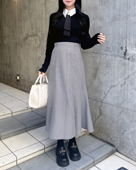 INGNI（イング） バックリボンマーメイドスカート ｸﾛ/ｷﾞﾝｶﾞﾑ