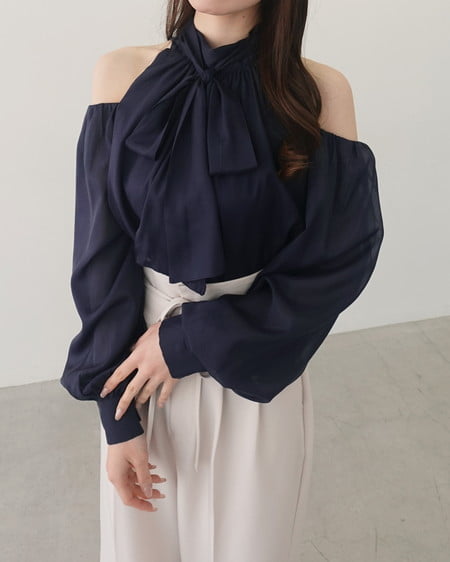 【INGNI SOELA】新作 肩開きブラウス