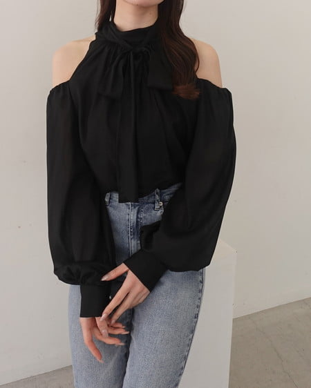 INGNI（イング） 肩開きブラウス ｸﾛ