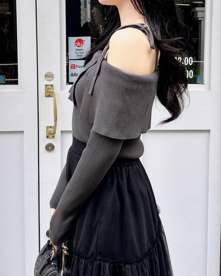 INGNI（イング） 両肩リボンスリットニット ｸﾞﾚｰ