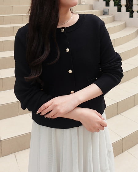 INGNI(イング) 金ボタンスポンディッシュニットカーディガン クロ