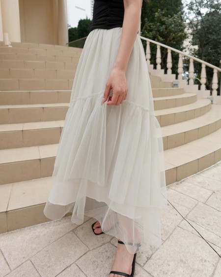 INGNI（イング） ラメチュールフレアスカート ｵﾌﾎﾜｲﾄ