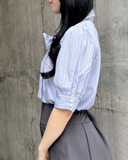 INGNI（イング） 胸刺繍ボウタイ半袖ブラウス ﾌﾞﾙｰ/ｽﾄﾗｲﾌﾟ