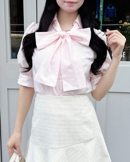 INGNI（イング） 胸刺繍ボウタイ半袖ブラウス ﾋﾟﾝｸ