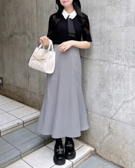 INGNI（イング） 襟付ボウタイ半袖ニット ｸﾛ