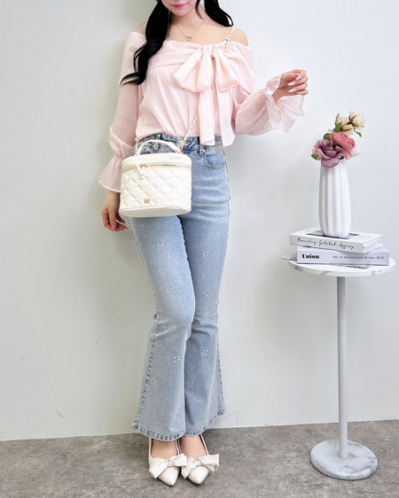 INGNI（イング） ビジュー付フレアデニムパンツ ﾃﾞﾆﾑ/ﾗｲﾄﾌﾞﾙｰ