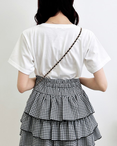 INGNI（イング） ビジューロゴTシャツ ｵﾌﾎﾜｲﾄ