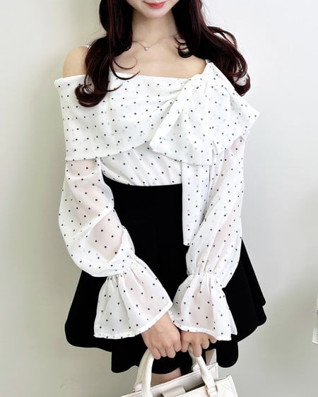 INGNI（イング） シアーオフショルリボンブラウス ｵﾌﾎﾜｲﾄ/ﾄﾞｯﾄ