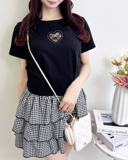 INGNI（イング） ハートレース抜きサイドギャザーTシャツ ｸﾛ