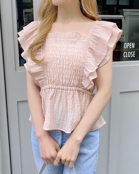 【WEB限定】フリルペプラムブラウス