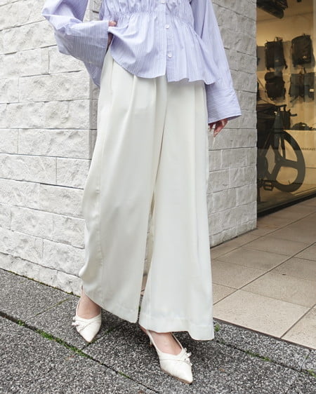 INGNI（イング） 2タックトロミイージーワイドパンツ ｱｲﾎﾞﾘｰ