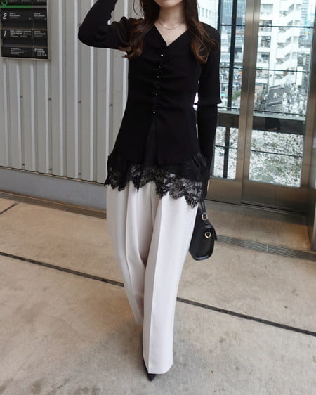 INGNI（イング） 裾レースサテンキャミ ｸﾛ