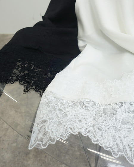 INGNI（イング） 裾レースサテンキャミ ｵﾌﾎﾜｲﾄ