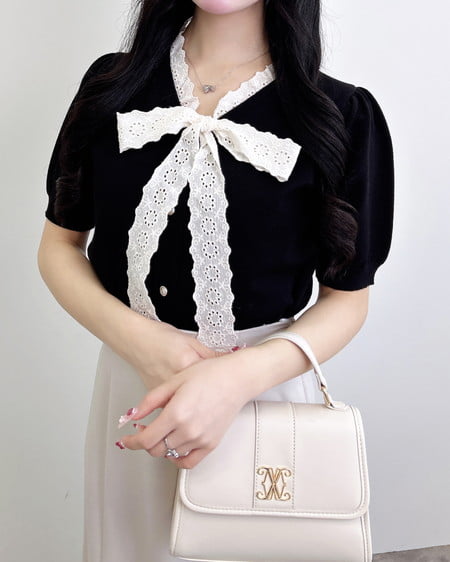 INGNI（イング） レースボウタイ半袖ニット ｸﾛ