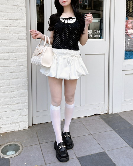 INGNI（イング） レースレイヤード風リボン付きリブトップス ｸﾛｵﾌ/ﾄﾞｯﾄ