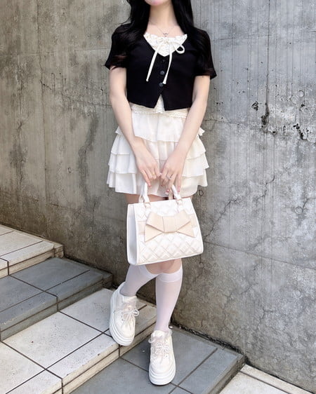 INGNI（イング） レイヤードカーデトップス ｸﾛ/ﾚｰｽ