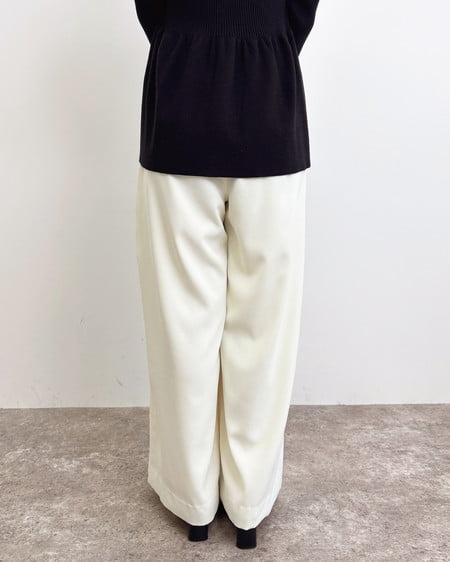 INGNI（イング） 金ボタンペプラムニットカーディガン ｸﾛ