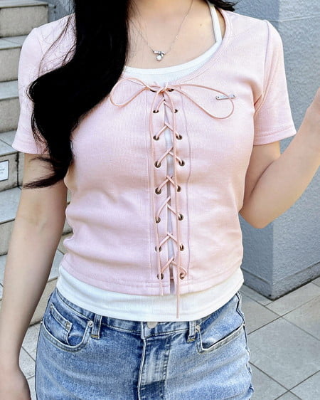 キャミレイヤード風リブレースアップ半袖トップス