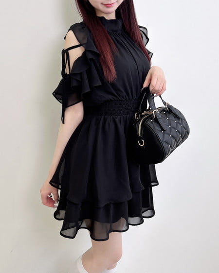 INGNI（イング） 2Wayリボン肩あきフリルミニワンピース ｸﾛ