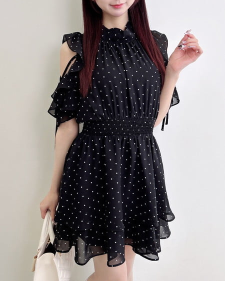 INGNI（イング） 2Wayリボン肩あきフリルミニワンピース ｸﾛ/ﾄﾞｯﾄ