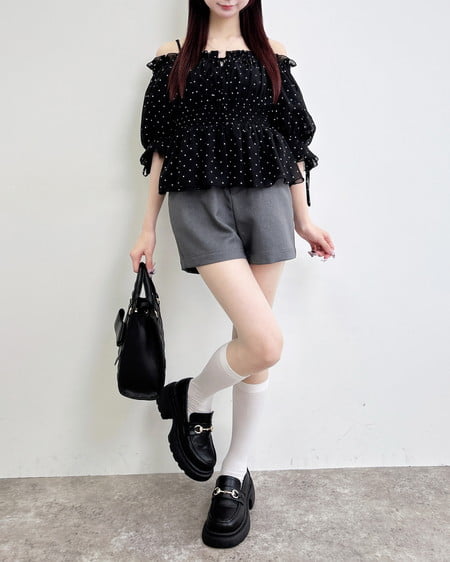 INGNI（イング） チュールオフショル半袖ブラウス ｸﾛ/ﾄﾞｯﾄ