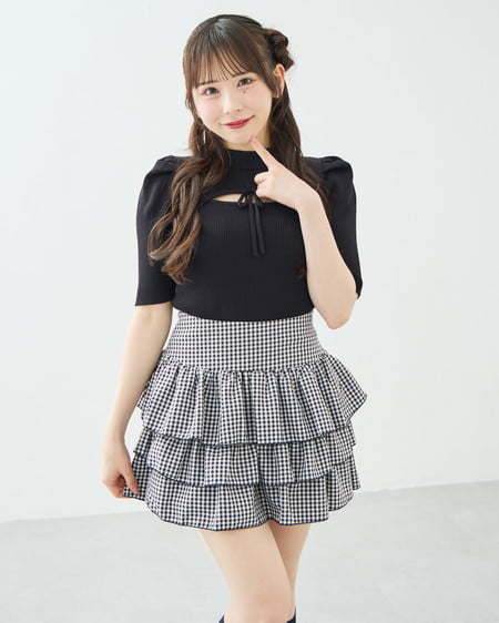 INGNI（イング） アソート柄フリルスカパン ｸﾛ/ｷﾞﾝｶﾞﾑ